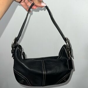 SOLD 🚨Coach Mini Hobo Bag Black Leather Purse G043-9541